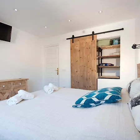 Villa Sara: Private Pool & Tennis Court Retreat Benissa